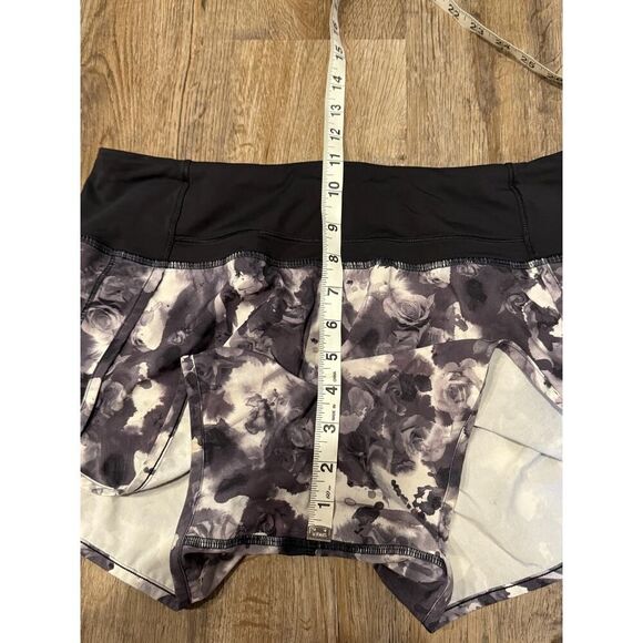 Lululemon Womens Run Times Short Size 6 - Picture 9 of 11